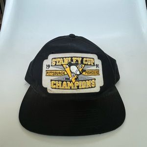 Vintage Pittsburgh penguins cup hat